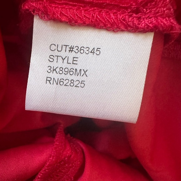 Tadashi Shoji Elegant Pink Lace Dress size 6 - Picture 10 of 11